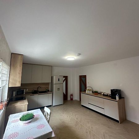 Casa Mia Hotel Moeciu De Sus Buitenkant foto