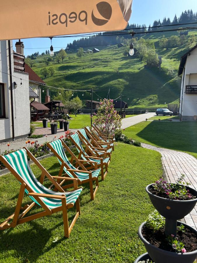 Casa Mia Hotel Moeciu De Sus Buitenkant foto