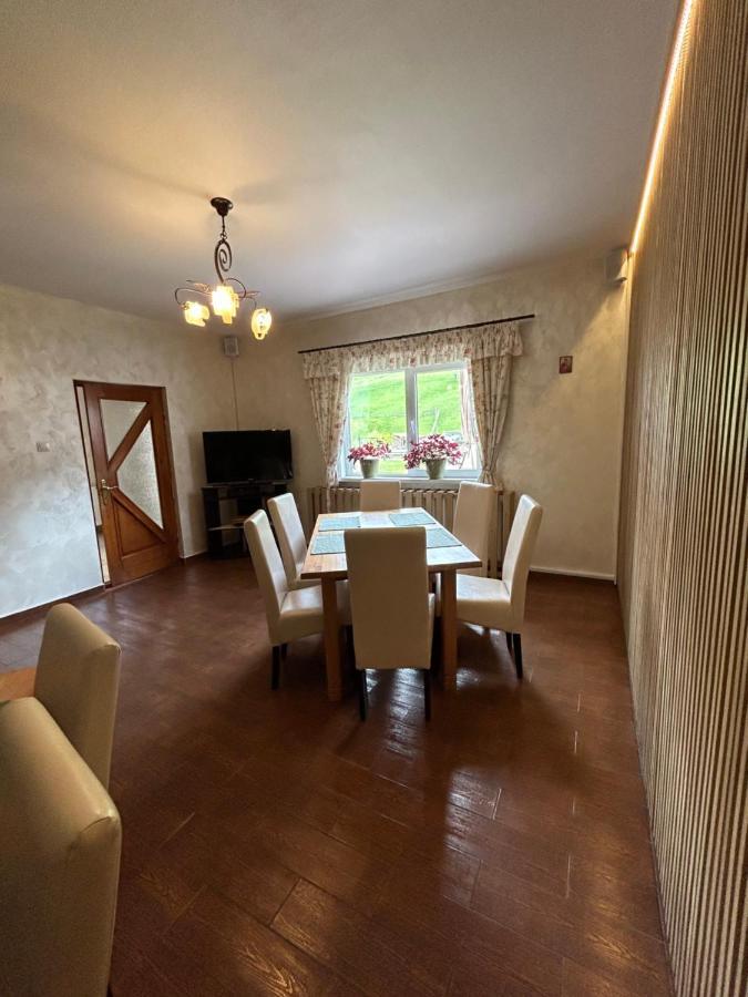 Casa Mia Hotel Moeciu De Sus Buitenkant foto