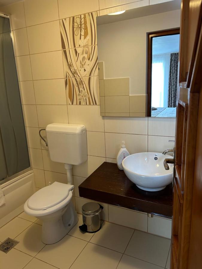 Casa Mia Hotel Moeciu De Sus Buitenkant foto