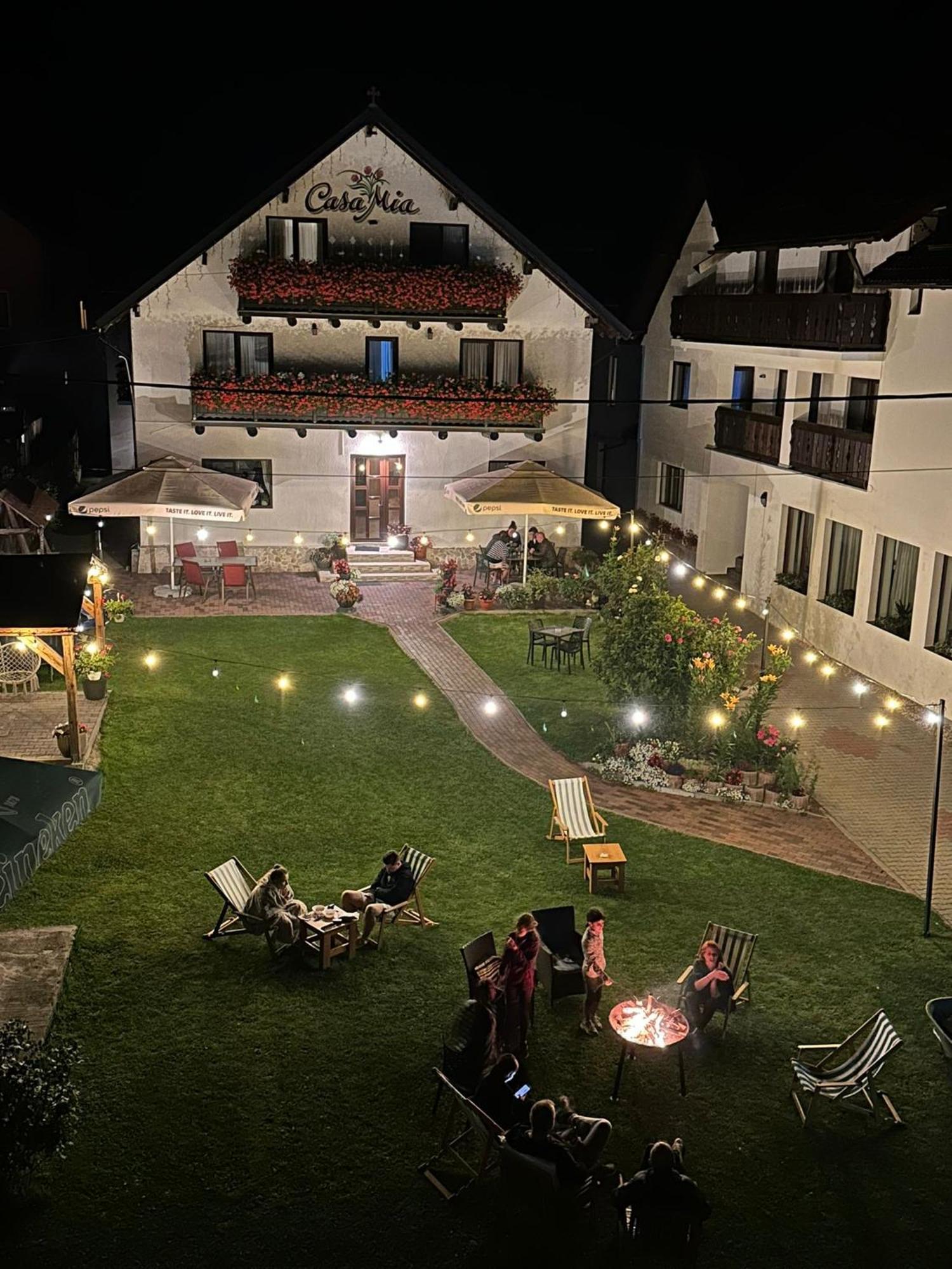 Casa Mia Hotel Moeciu De Sus Buitenkant foto